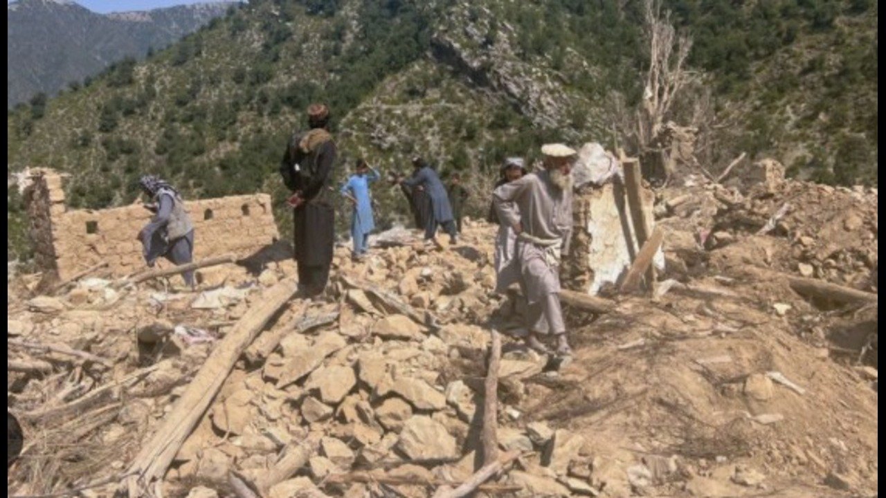Pakistan Accident